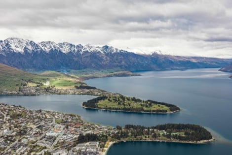 Panoramic view of the remarkables lake wakatipu SMALL