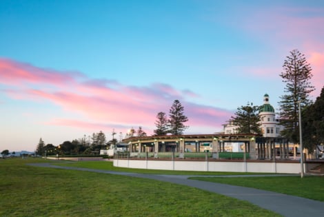 Napier foreshore at sunrise 2023 11 27 05 22 27 utc